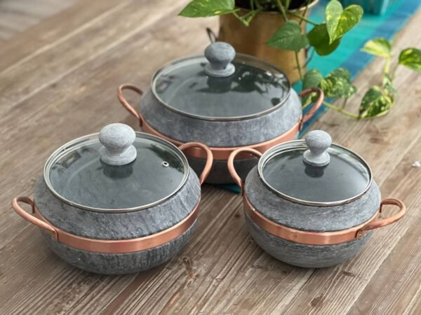 Soapstone Pot with Glass Lid